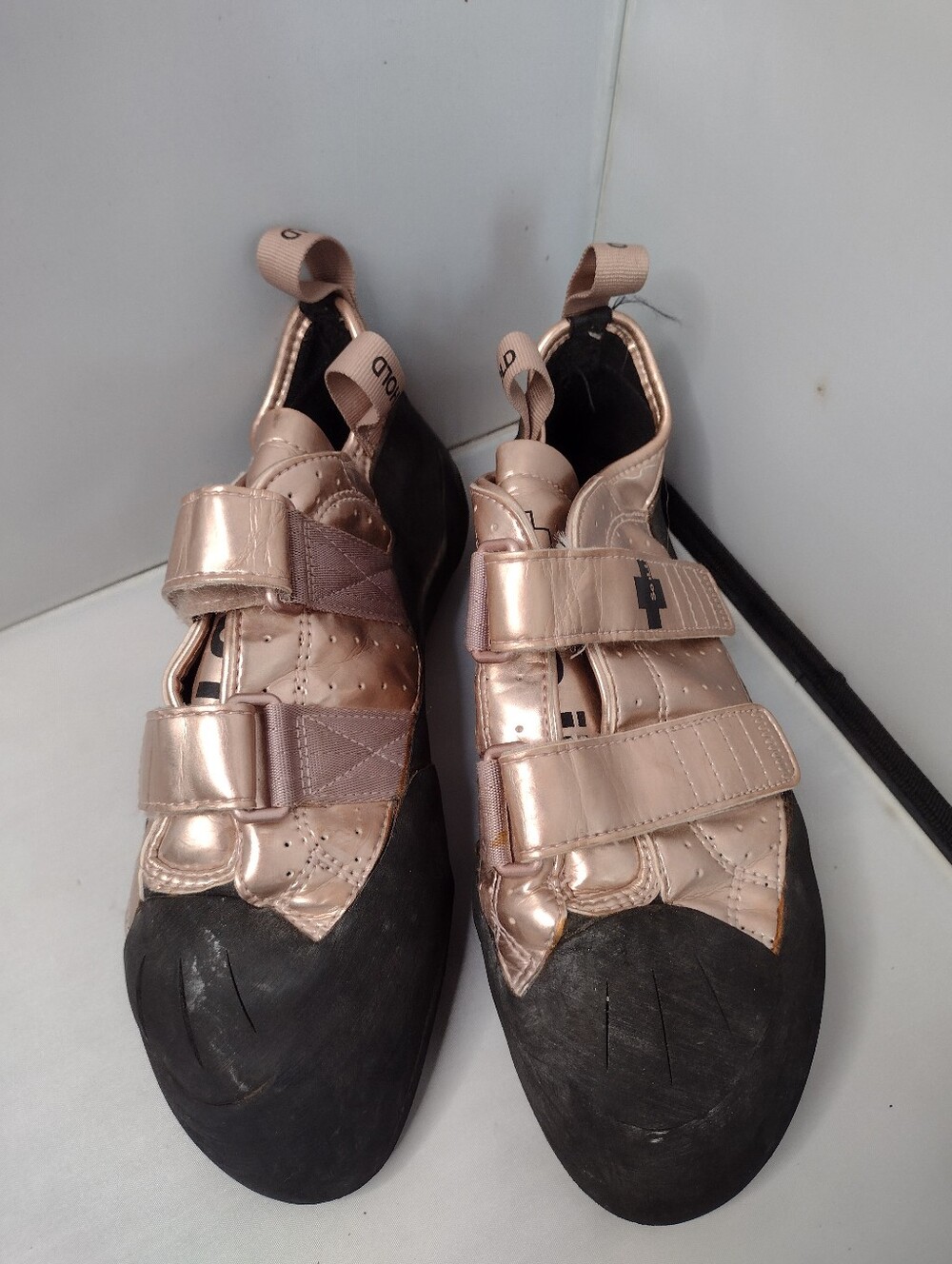 So iLL Tokyo Streets Rock Climbing Shoes Pink Metallic US 12 Women's LIQ